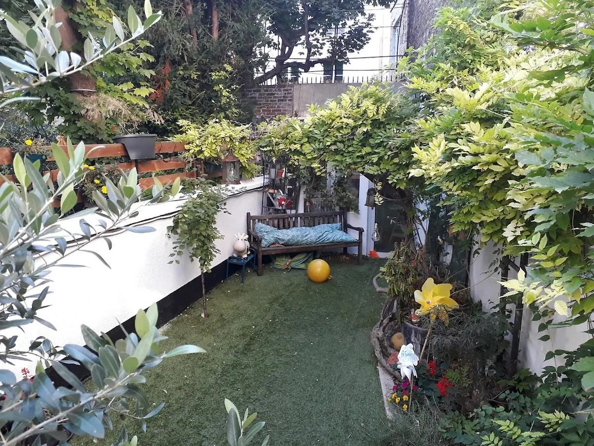 Lacroix 2 - Ci - Apartment With Garden Near Montmartre - Paryż Francja